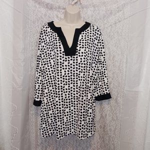 NWT Women's Anne Klein 3/4 sleeve split neck tunic Size XL-Black & White print